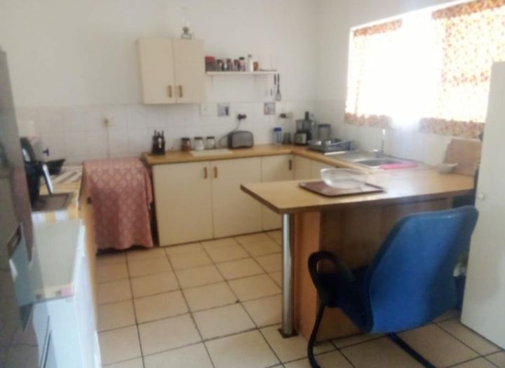 6 Bedroom Property for Sale in Kaysers Beach Eastern Cape